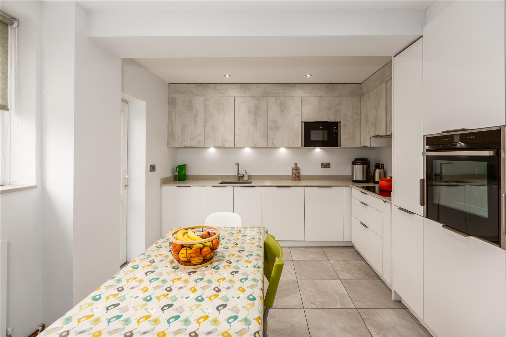 Derlwyn, Dunvant, Swansea, SA2 7PN